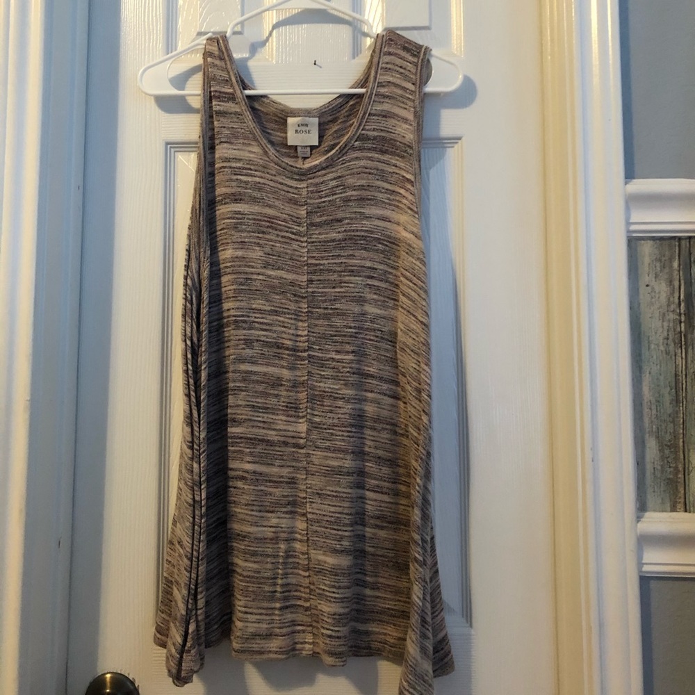 Never been worn Knox Rose tan tank